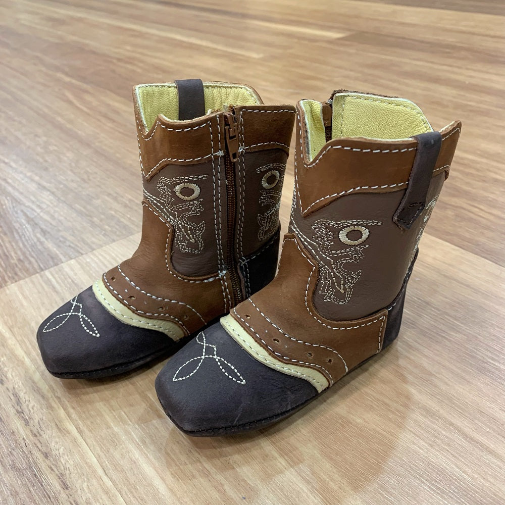 Shea hotsell baby boots